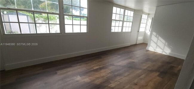 Building Photo - 14316 SW 148th Pl