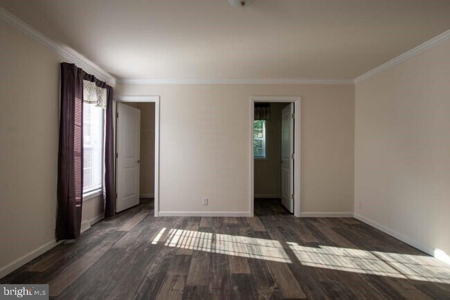 Building Photo - 200 Beechwood Ave