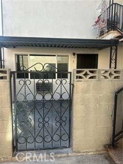 Building Photo - 329 N Montebello Blvd