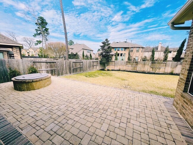 Building Photo - 24518 Ali Creek Ct