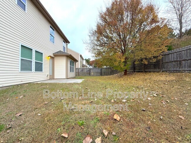 Building Photo - 1521 Van Ness Ln