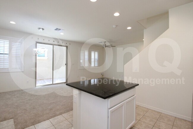 Building Photo - 1647 S 83rd Pl