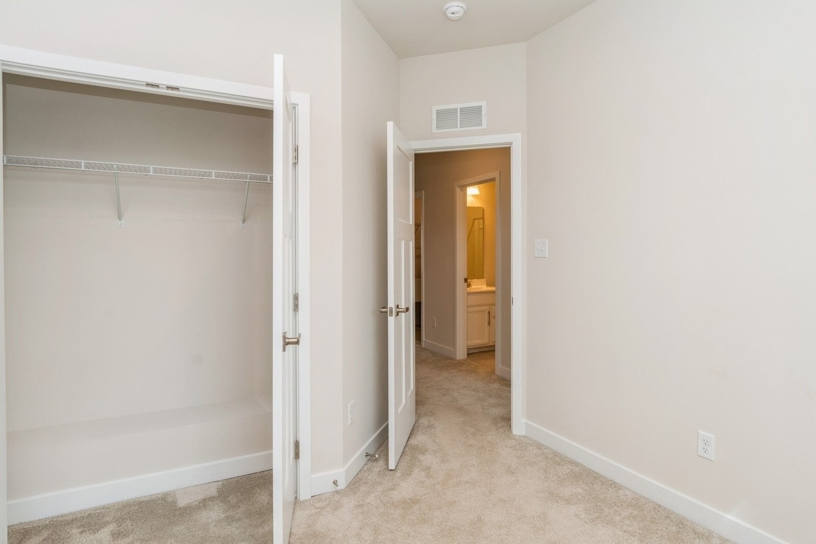 Building Photo - 4602 Spruce Rd