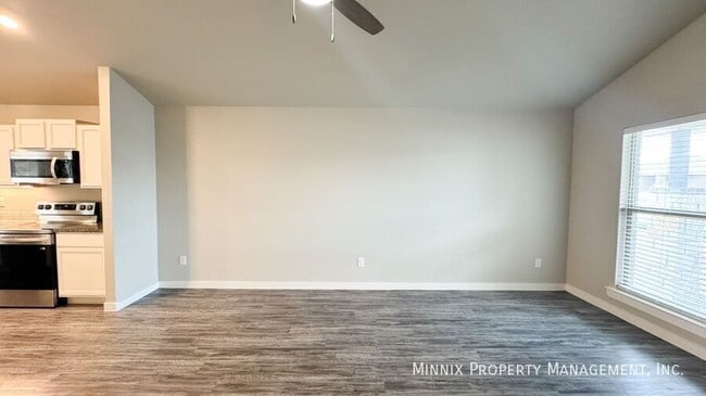 Building Photo - 3219 Abbeville Ave