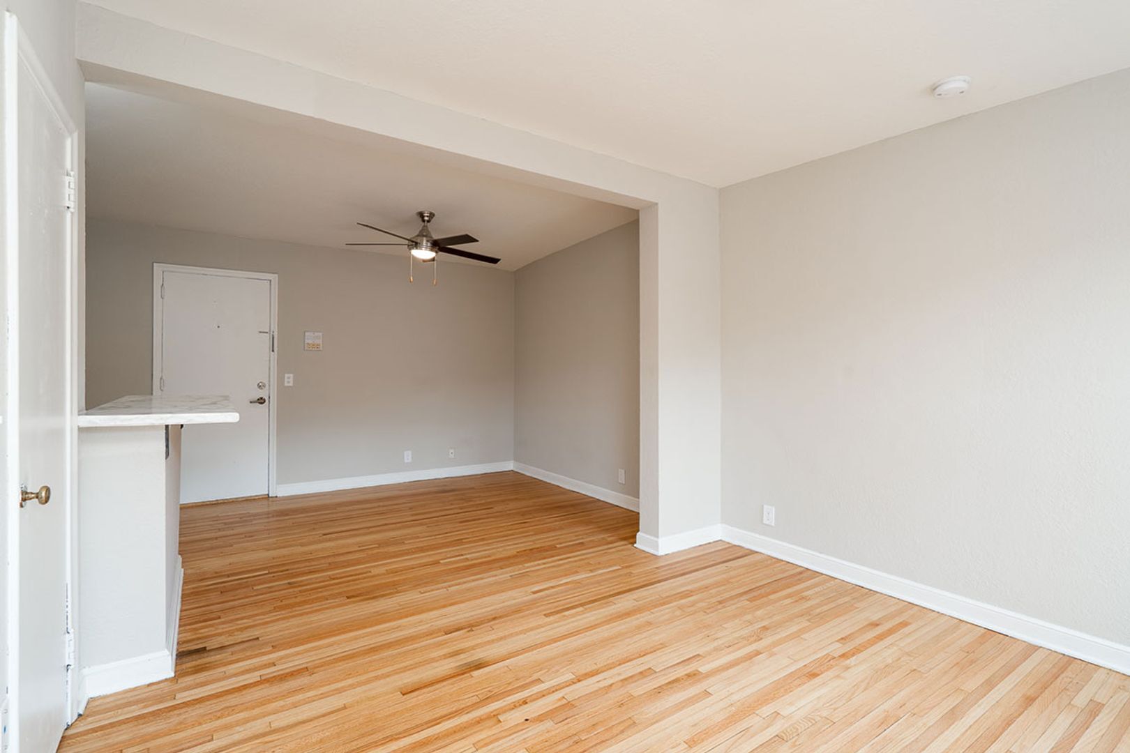 Interior Photo - 116 Oak Grove St – Oak Grove Downtown