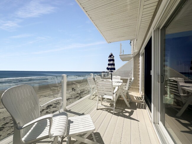 Building Photo - WINTER RENTAL Beach-front condo September ...