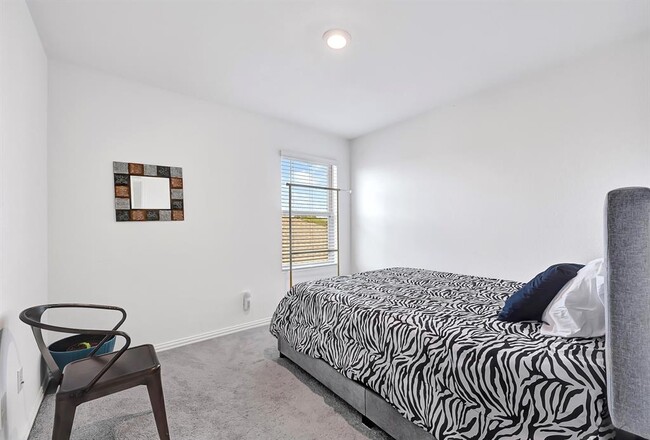 Building Photo - 18122 Rockvine Dr