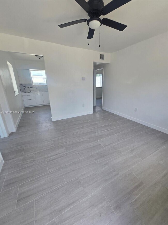 Building Photo - 8200 NW 23rd Ave