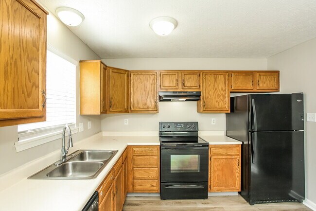 Building Photo - 7825 Jaclyn Dr