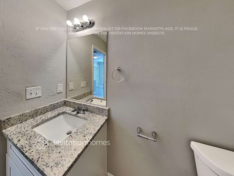 Building Photo - 3227 Sable Run Rd