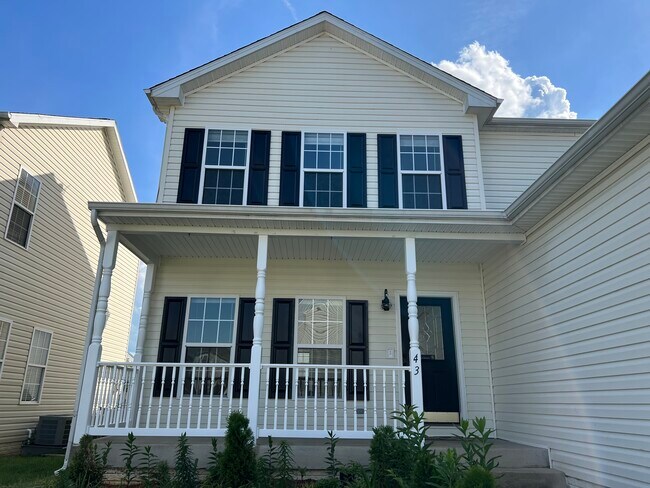 Building Photo - 43 Carlsbad Dr