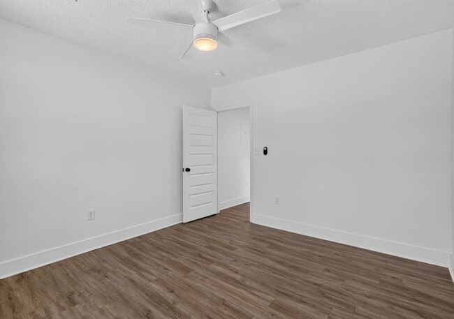 Building Photo - 31 Beaver Run Dr