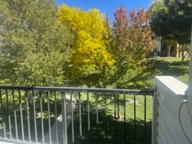 Primary Photo - 1400 Golden Cir
