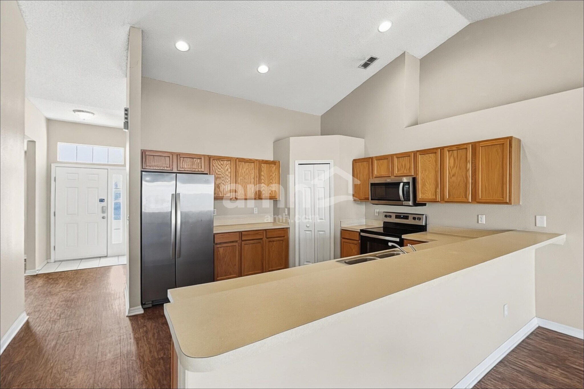 Building Photo - 315 Colony Ct