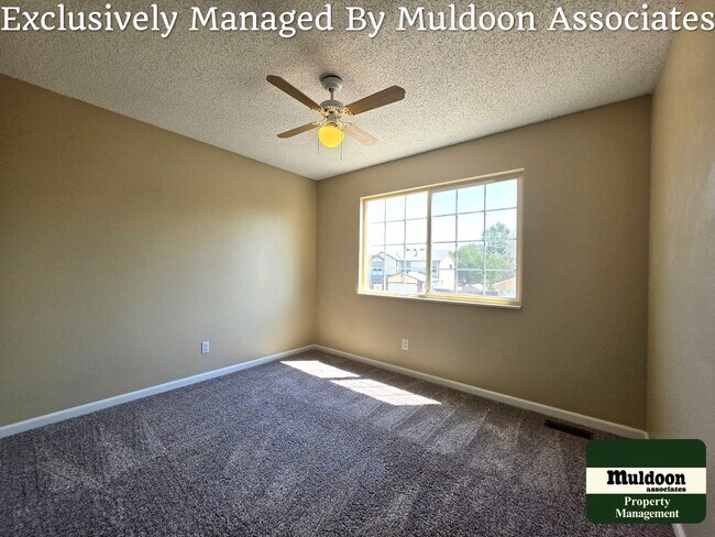 Building Photo - 5920 Kittery Dr
