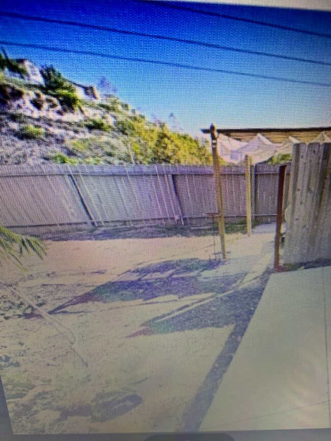 Building Photo - 4812 Kelly Dr