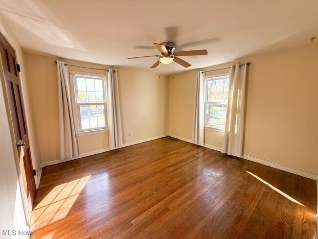 Building Photo - 2319 Broad Blvd