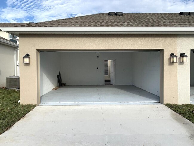 Building Photo - 10696 Words Dr