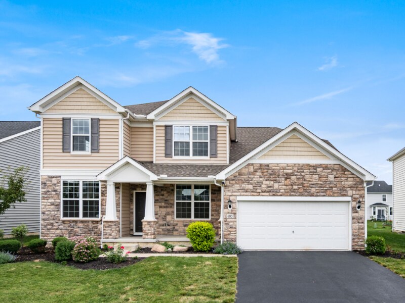 Building Photo - 685 Eagle Walk Rd