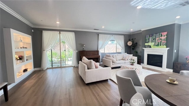 Building Photo - 10885 Verna Ln