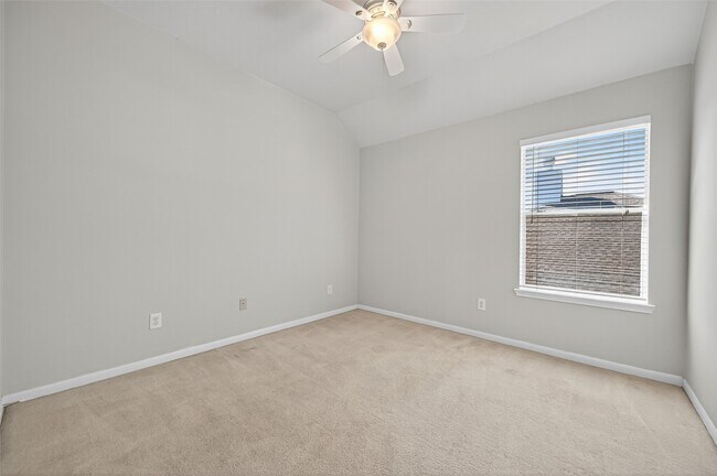 Building Photo - 16515 Cypress Thicket Dr