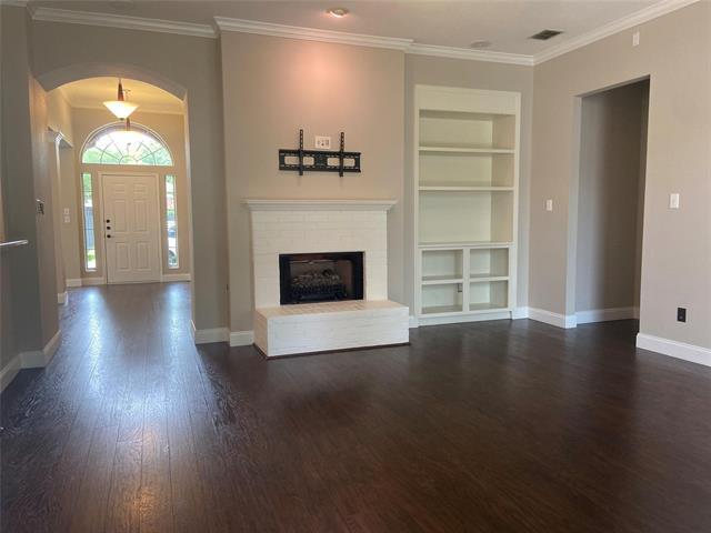 Building Photo - 1696 Yosemite Dr