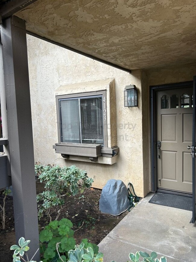 Building Photo - Upgraded 1 bed / 1 bath Condo on the Pala Mesa Golf-Course! With Garage, Water included!