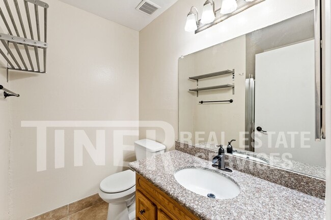 Building Photo - 9586 Meadowgreen Cir