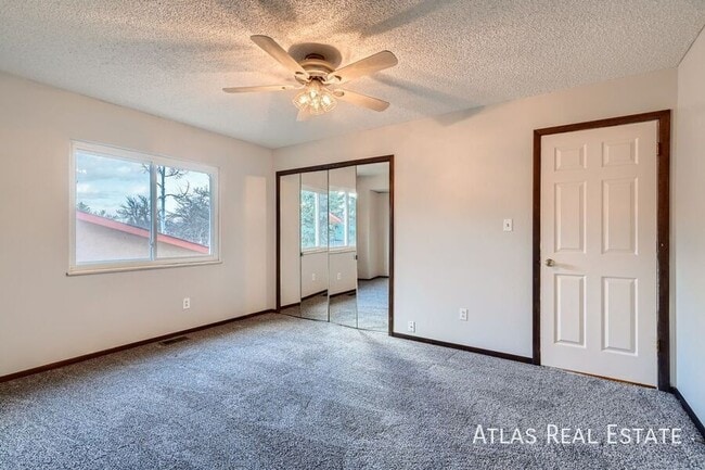 Building Photo - 2918 Oro Blanco Dr
