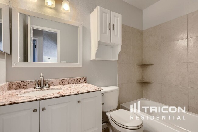 Building Photo - 16854 Dandelion Way