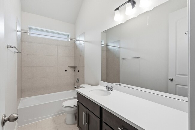 Building Photo - 3006 Myrtle Bch Ln