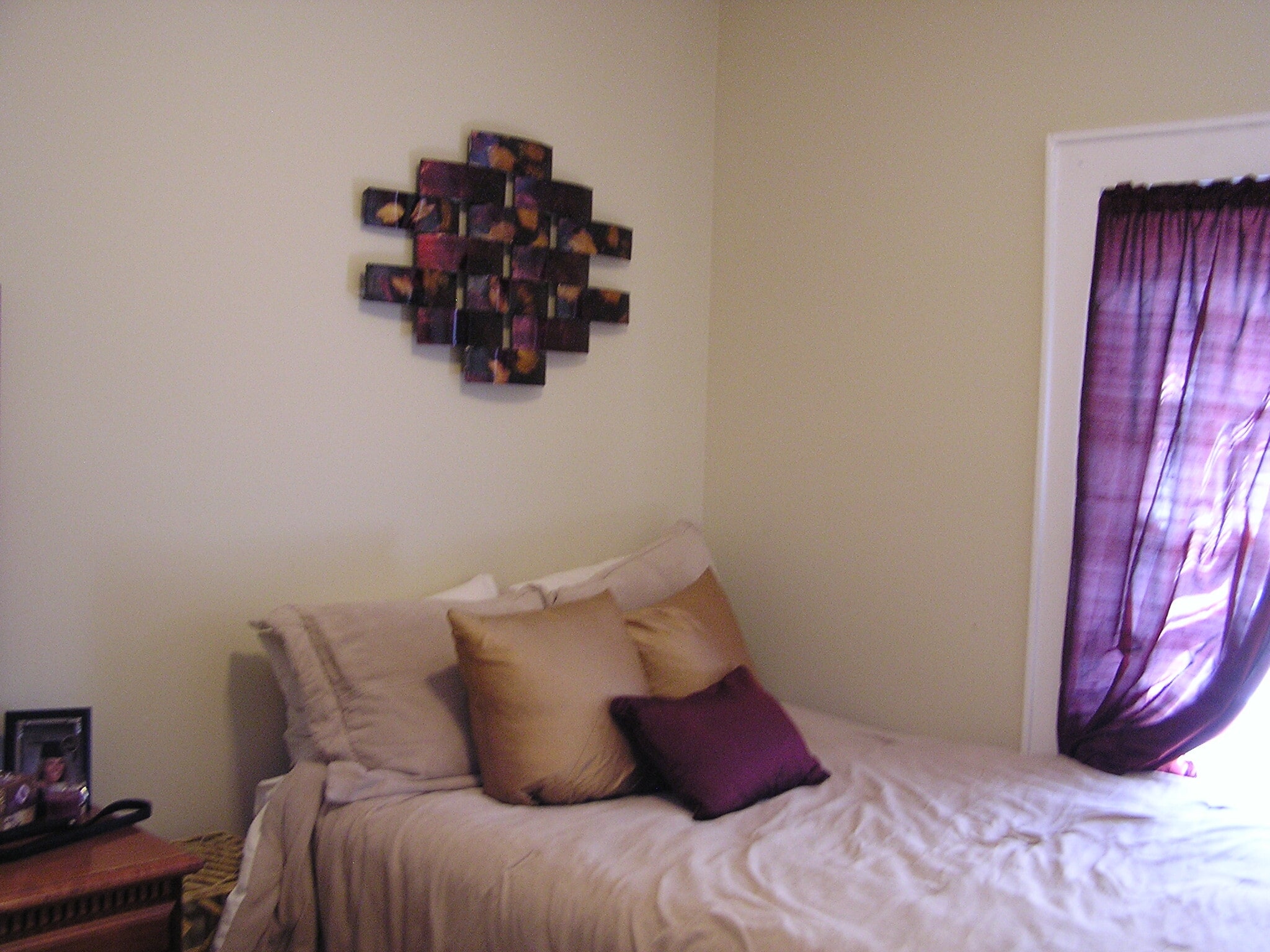 Building Photo - 425 Roosevelt Ave