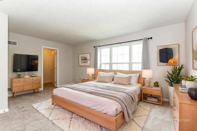 Building Photo - Beautiful 3 Bed, 4 Bath Home in Ephrata