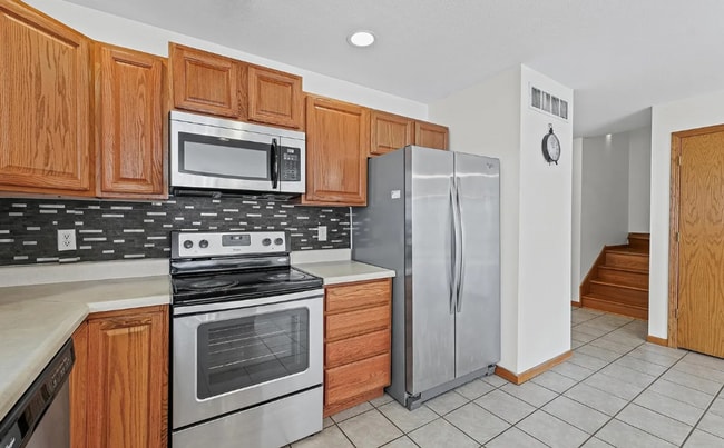 Building Photo - 3907 Aberdeen Dr