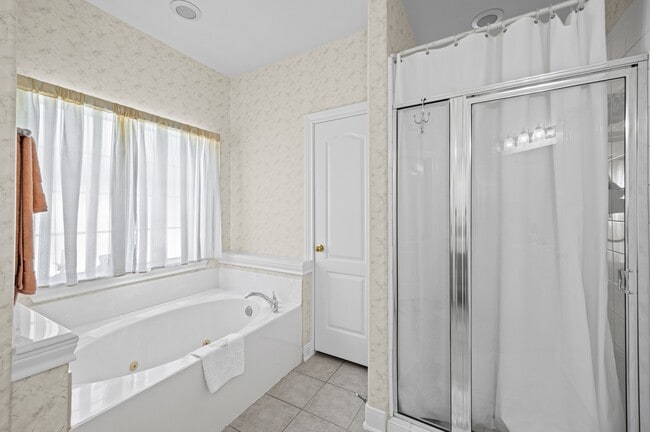 Building Photo - 3202 Enclave Trail