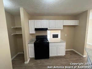 Building Photo - 4014 Colonial Sun Dr