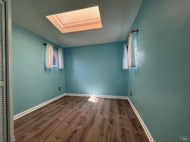 Building Photo - 71 Rocca Dr