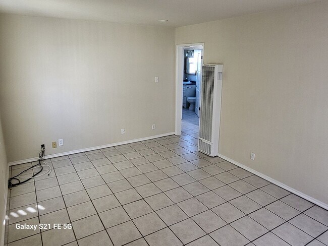 Building Photo - 2100 Cabrillo Ave