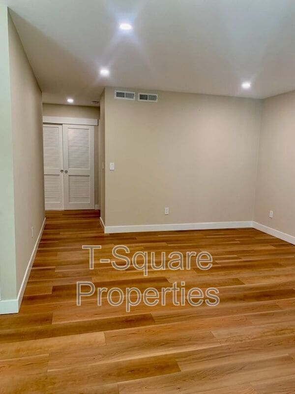 Building Photo - 14140 74th Pl NE