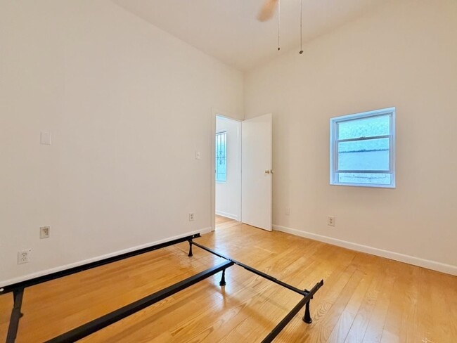 Building Photo - 514 Monastery Pl