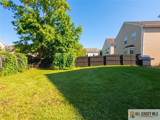 Building Photo - 67 Glen Oaks Ct