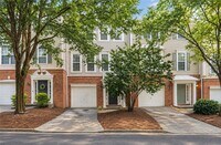 Building Photo - 3423 Lathenview Ct