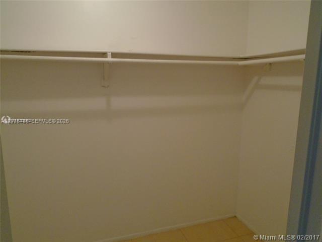 Building Photo - 4848 NW 24th Ct
