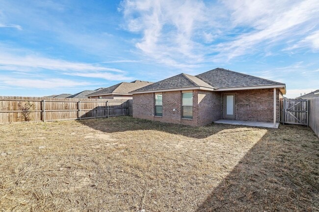 Building Photo - 6904 Athens St