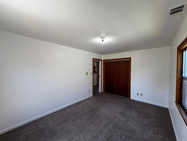 Building Photo - 1527 Santa Clara St