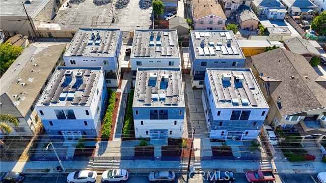 Building Photo - 1427 S New Hampshire Ave