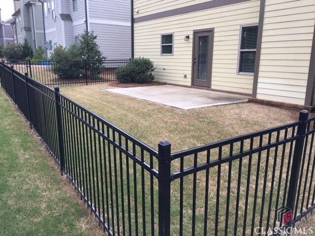Building Photo - 340 Ridge Pointe Drive