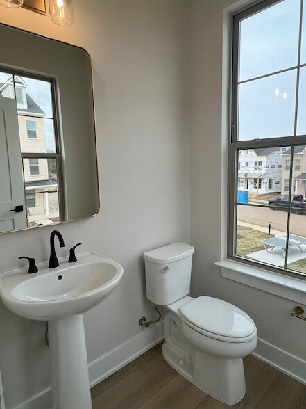 Building Photo - 2615 Wilkinson Pike