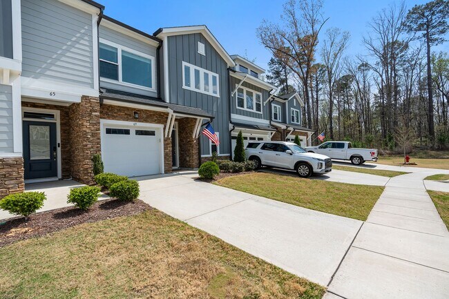 Building Photo - PARK FLEX STAYS - FULLY FURNISHED! Sunlit, Briar Chapel Retreat with Designer Finishes & Resort-S...