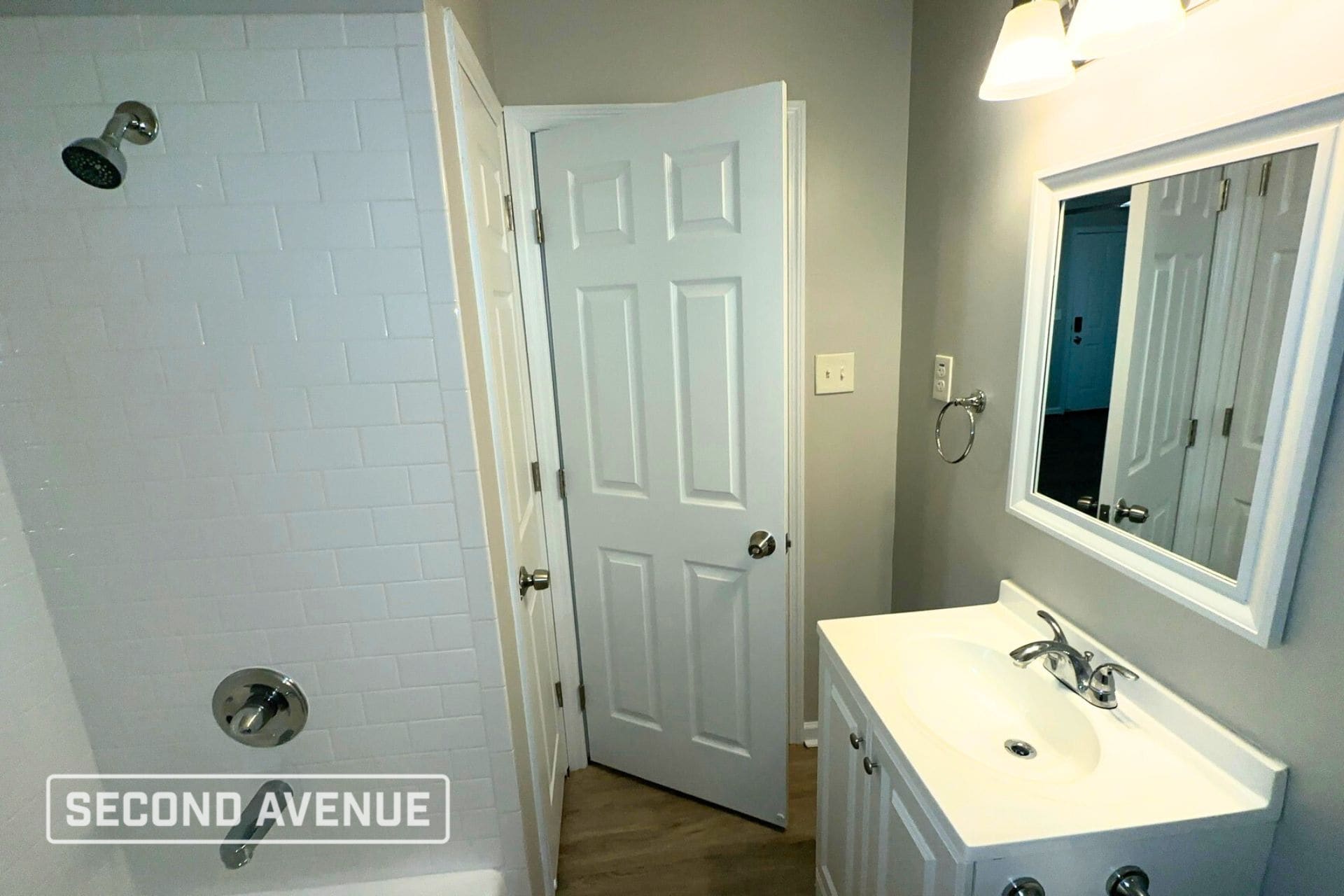 Building Photo - 101 15th Ct NW